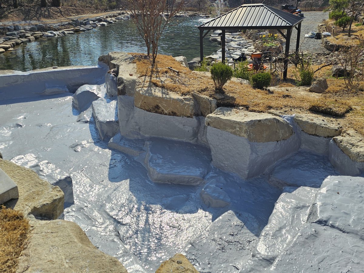 경기 안성 공도읍 안성 공도 전원카페 연못 방수층 재시공 및 조명 설치